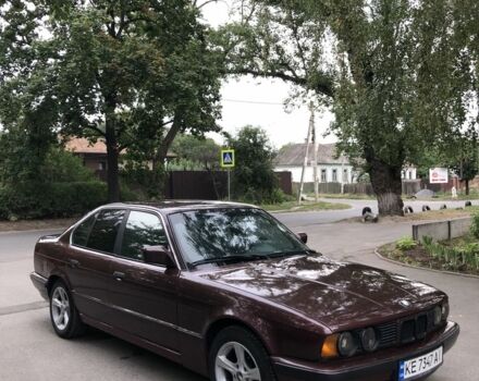 Червоний БМВ 5 Серія, об'ємом двигуна 2 л та пробігом 291 тис. км за 2400 $, фото 1 на Automoto.ua
