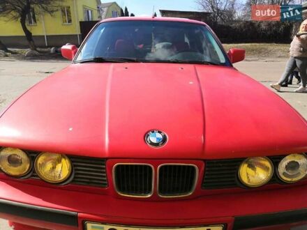 Красный БМВ 5 Серия, объемом двигателя 2 л и пробегом 380 тыс. км за 2100 $, фото 1 на Automoto.ua
