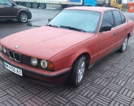 Красный БМВ 5 Серия, объемом двигателя 2.4 л и пробегом 444 тыс. км за 2222 $, фото 1 на Automoto.ua