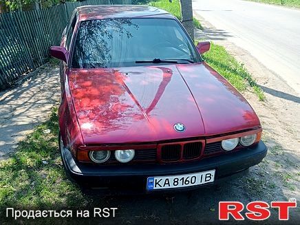 БМВ 5 Серія 1990 у Шполе на Automoto.ua Червоний БМВ 5 Серія, об'ємом двигуна 2.5 л та пробігом 0 тис. км за 2500 $, фото 1 на Automoto.ua