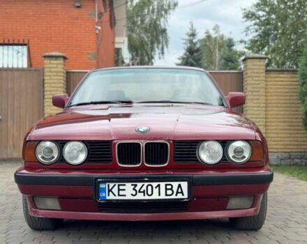 Червоний БМВ 5 Серія, об'ємом двигуна 2 л та пробігом 140 тис. км за 2499 $, фото 1 на Automoto.ua
