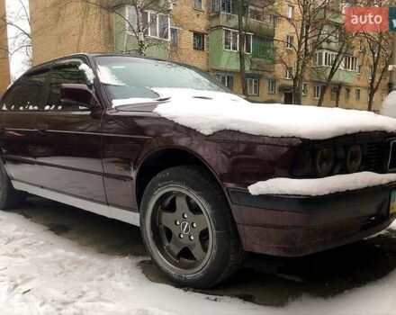 Красный БМВ 5 Серия, объемом двигателя 2 л и пробегом 400 тыс. км за 3600 $, фото 1 на Automoto.ua