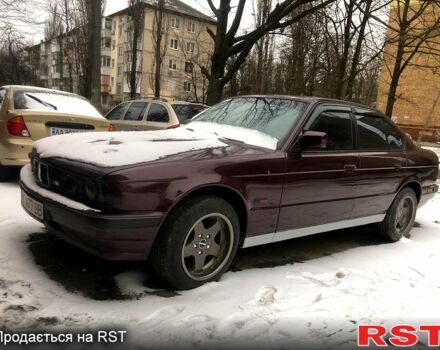 Красный БМВ 5 Серия, объемом двигателя 2 л и пробегом 400 тыс. км за 3600 $, фото 1 на Automoto.ua