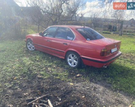 Червоний БМВ 5 Серія, об'ємом двигуна 1.8 л та пробігом 200 тис. км за 1100 $, фото 1 на Automoto.ua