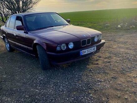 Красный БМВ 5 Серия, объемом двигателя 2.5 л и пробегом 600 тыс. км за 1900 $, фото 1 на Automoto.ua