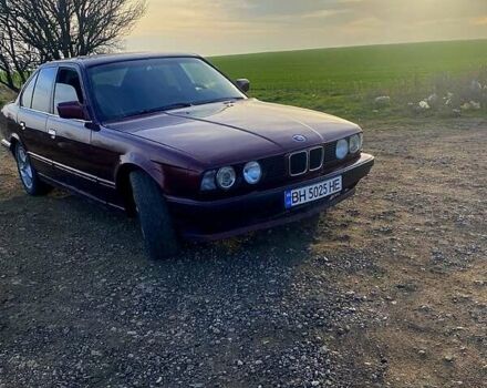 Червоний БМВ 5 Серія, об'ємом двигуна 2.5 л та пробігом 600 тис. км за 1900 $, фото 1 на Automoto.ua