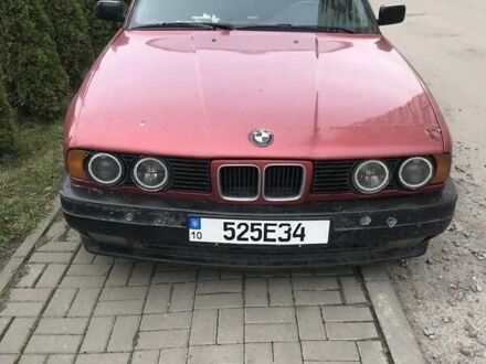 Красный БМВ 5 Серия, объемом двигателя 2.5 л и пробегом 404 тыс. км за 2500 $, фото 1 на Automoto.ua