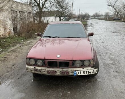 Красный БМВ 5 Серия, объемом двигателя 2 л и пробегом 3 тыс. км за 1537 $, фото 1 на Automoto.ua