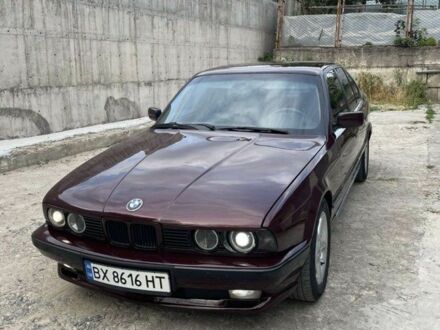 БМВ 5 Серия 1993 в Хмельницком на Automoto.ua Красный БМВ 5 Серия, объемом двигателя 2.5 л и пробегом 290 тыс. км за 2900 $, фото 1 на Automoto.ua