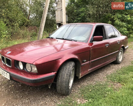 Красный БМВ 5 Серия, объемом двигателя 1.99 л и пробегом 428 тыс. км за 2300 $, фото 1 на Automoto.ua