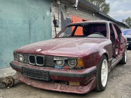 БМВ 5 Серия 1995 в Каменское - Днепродзержинск на Automoto.ua Красный БМВ 5 Серия, объемом двигателя 0 л и пробегом 230 тыс. км за 1650 $, фото 1 на Automoto.ua