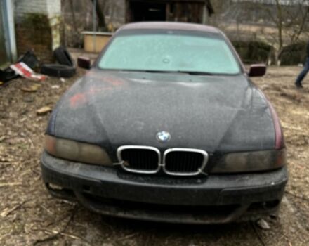 Красный БМВ 5 Серия, объемом двигателя 2 л и пробегом 3 тыс. км за 2000 $, фото 1 на Automoto.ua