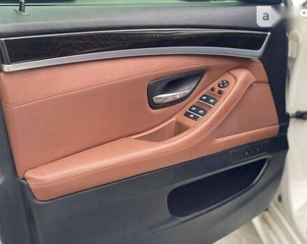 БМВ 5 Серія, об'ємом двигуна 3 л та пробігом 111 тис. км за 18600 $, фото 6 на Automoto.ua