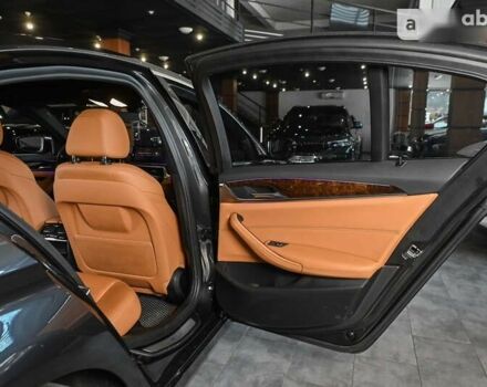 БМВ 5 Серія, об'ємом двигуна 2 л та пробігом 70 тис. км за 39500 $, фото 9 на Automoto.ua