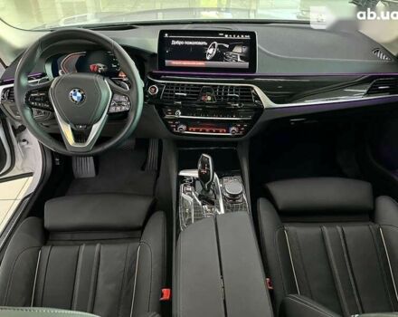 БМВ 5 Серія, об'ємом двигуна 3 л та пробігом 22 тис. км за 63900 $, фото 19 на Automoto.ua