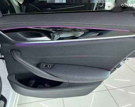 БМВ 5 Серія, об'ємом двигуна 3 л та пробігом 22 тис. км за 63900 $, фото 11 на Automoto.ua