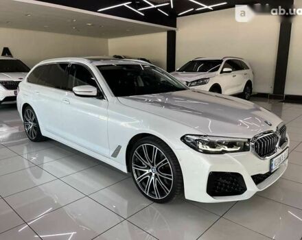 БМВ 5 Серія, об'ємом двигуна 3 л та пробігом 22 тис. км за 63900 $, фото 2 на Automoto.ua