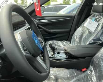 БМВ 5 Серия 2023 в Киеве на Automoto.ua БМВ 5 Серия, объемом двигателя 2 л и пробегом 1 тыс. км за 83314 $, фото 21 на Automoto.ua