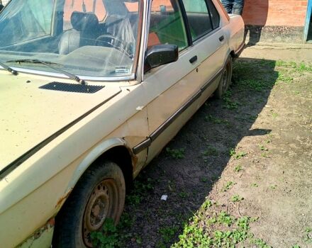БМВ 5 Серія, об'ємом двигуна 2 л та пробігом 0 тис. км за 350 $, фото 1 на Automoto.ua