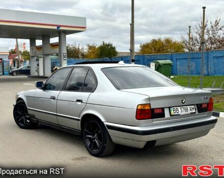 БМВ 5 Серія, об'ємом двигуна 2 л та пробігом 300 тис. км за 1450 $, фото 3 на Automoto.ua