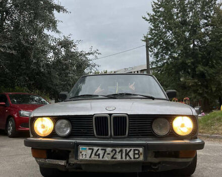 БМВ 5 Серия, объемом двигателя 2 л и пробегом 400 тыс. км за 1500 $, фото 1 на Automoto.ua
