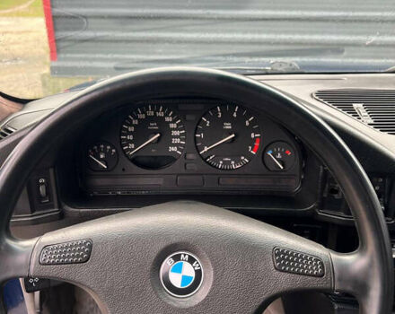 БМВ 5 Серия, объемом двигателя 2 л и пробегом 350 тыс. км за 1900 $, фото 11 на Automoto.ua