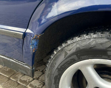 БМВ 5 Серия, объемом двигателя 2 л и пробегом 350 тыс. км за 1900 $, фото 8 на Automoto.ua