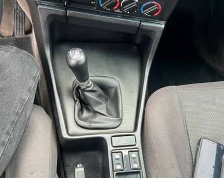 БМВ 5 Серия, объемом двигателя 2 л и пробегом 350 тыс. км за 1900 $, фото 12 на Automoto.ua