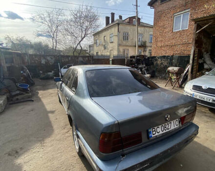 БМВ 5 Серия, объемом двигателя 2 л и пробегом 300 тыс. км за 1700 $, фото 3 на Automoto.ua