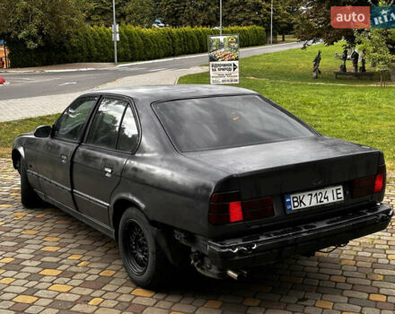 БМВ 5 Серія, об'ємом двигуна 2.5 л та пробігом 300 тис. км за 1350 $, фото 5 на Automoto.ua