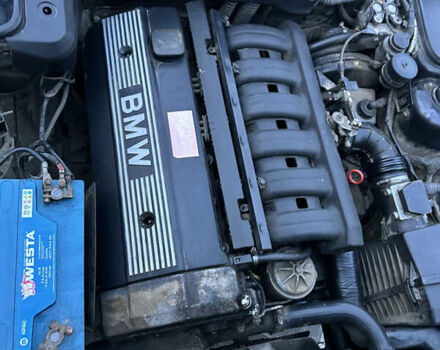 БМВ 5 Серия, объемом двигателя 2.5 л и пробегом 300 тыс. км за 3600 $, фото 23 на Automoto.ua