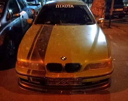 БМВ 5 Серия, объемом двигателя 2.5 л и пробегом 350 тыс. км за 3800 $, фото 1 на Automoto.ua