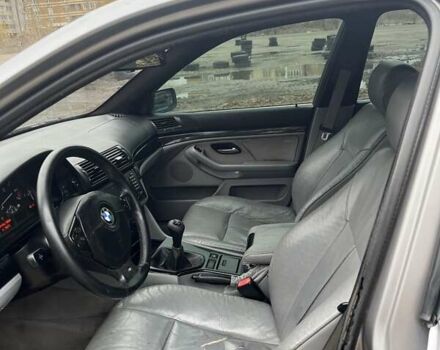 БМВ 5 Серия, объемом двигателя 2 л и пробегом 420 тыс. км за 5000 $, фото 4 на Automoto.ua