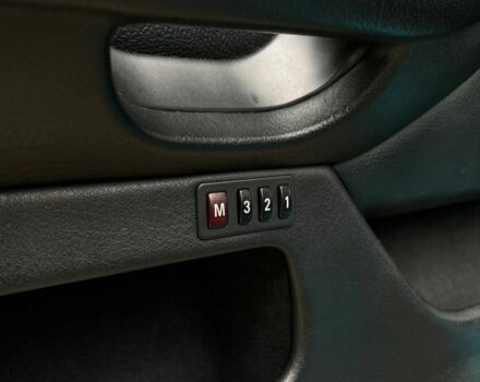 БМВ 5 Серия, объемом двигателя 2.8 л и пробегом 69 тыс. км за 7800 $, фото 11 на Automoto.ua