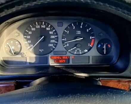 БМВ 5 Серия, объемом двигателя 25 л и пробегом 380 тыс. км за 2500 $, фото 8 на Automoto.ua