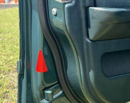 БМВ 5 Серия, объемом двигателя 2.5 л и пробегом 352 тыс. км за 5000 $, фото 4 на Automoto.ua