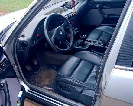 БМВ 5 Серія, об'ємом двигуна 3 л та пробігом 438 тис. км за 2200 $, фото 7 на Automoto.ua