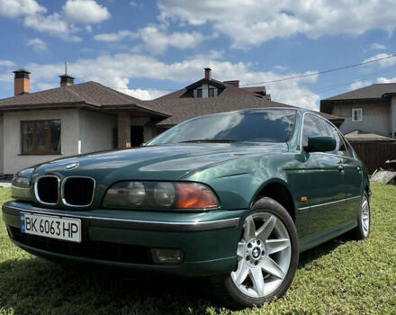 БМВ 5 Серия, объемом двигателя 2.5 л и пробегом 352 тыс. км за 5000 $, фото 1 на Automoto.ua