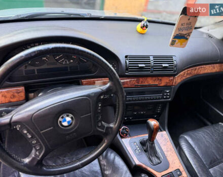 БМВ 5 Серія, об'ємом двигуна 3 л та пробігом 417 тис. км за 3200 $, фото 6 на Automoto.ua