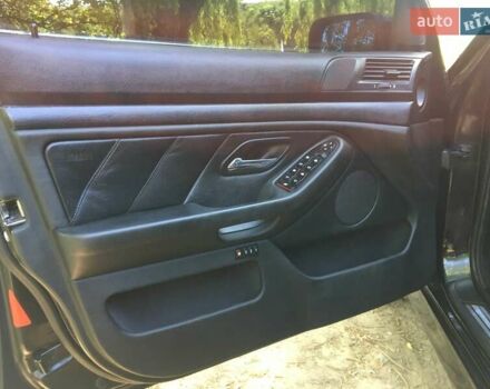 БМВ 5 Серия, объемом двигателя 3.5 л и пробегом 395 тыс. км за 4800 $, фото 19 на Automoto.ua