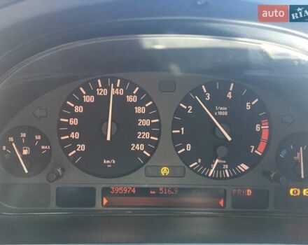 БМВ 5 Серия, объемом двигателя 3.5 л и пробегом 395 тыс. км за 4800 $, фото 7 на Automoto.ua