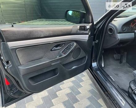 БМВ 5 Серия, объемом двигателя 3 л и пробегом 300 тыс. км за 6700 $, фото 7 на Automoto.ua