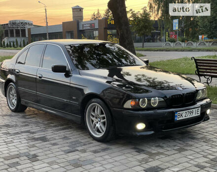 БМВ 5 Серия, объемом двигателя 3 л и пробегом 301 тыс. км за 7200 $, фото 1 на Automoto.ua