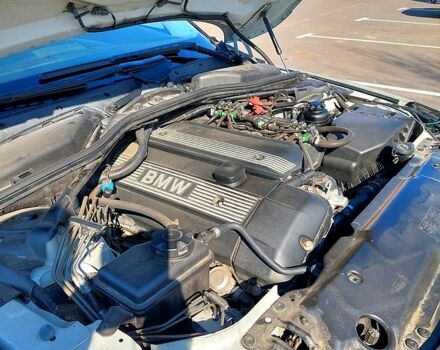 БМВ 5 Серия, объемом двигателя 2.5 л и пробегом 400 тыс. км за 6500 $, фото 1 на Automoto.ua