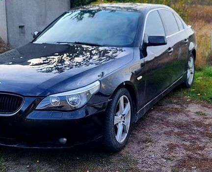 БМВ 5 Серия, объемом двигателя 2.5 л и пробегом 300 тыс. км за 4800 $, фото 1 на Automoto.ua