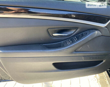 БМВ 5 Серия, объемом двигателя 2.99 л и пробегом 168 тыс. км за 14700 $, фото 33 на Automoto.ua