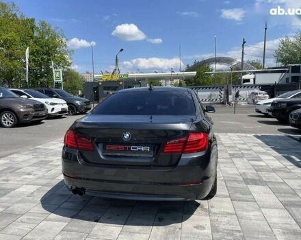 БМВ 5 Серия, объемом двигателя 0 л и пробегом 180 тыс. км за 15000 $, фото 12 на Automoto.ua
