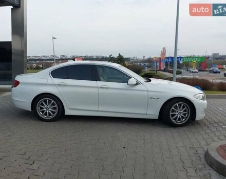 БМВ 5 Серія, об'ємом двигуна 2 л та пробігом 114 тис. км за 14000 $, фото 3 на Automoto.ua