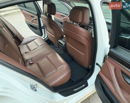 БМВ 5 Серія, об'ємом двигуна 2 л та пробігом 125 тис. км за 13500 $, фото 31 на Automoto.ua