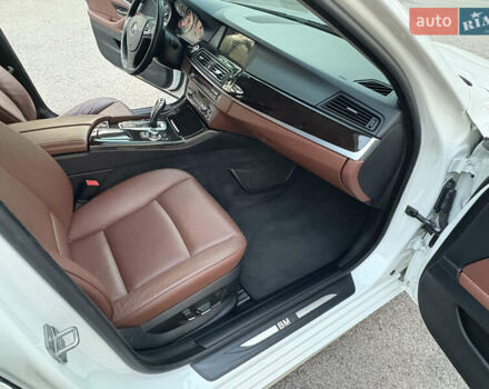 БМВ 5 Серія, об'ємом двигуна 2 л та пробігом 125 тис. км за 13500 $, фото 29 на Automoto.ua